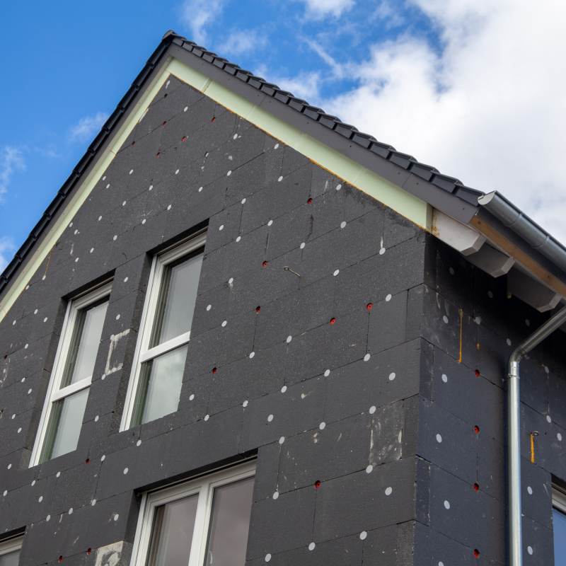 Thermal insulation of a house facade on a detached house